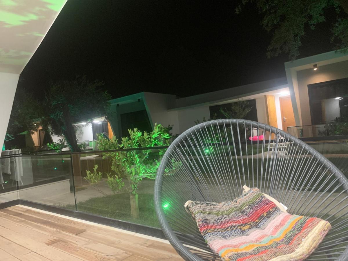 Luna Mare Seaside Suites Borsh Exterior foto