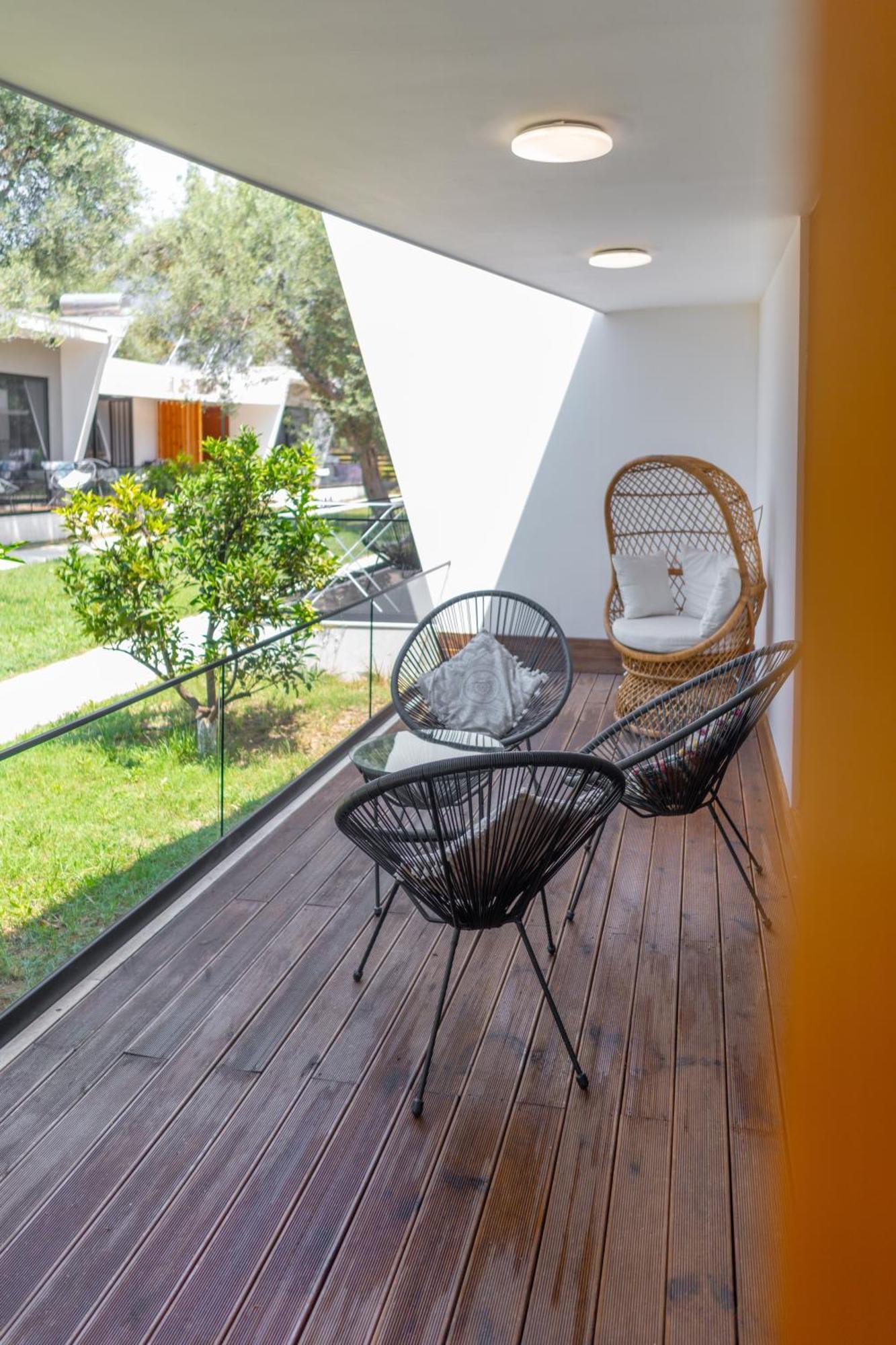 Luna Mare Seaside Suites Borsh Exterior foto