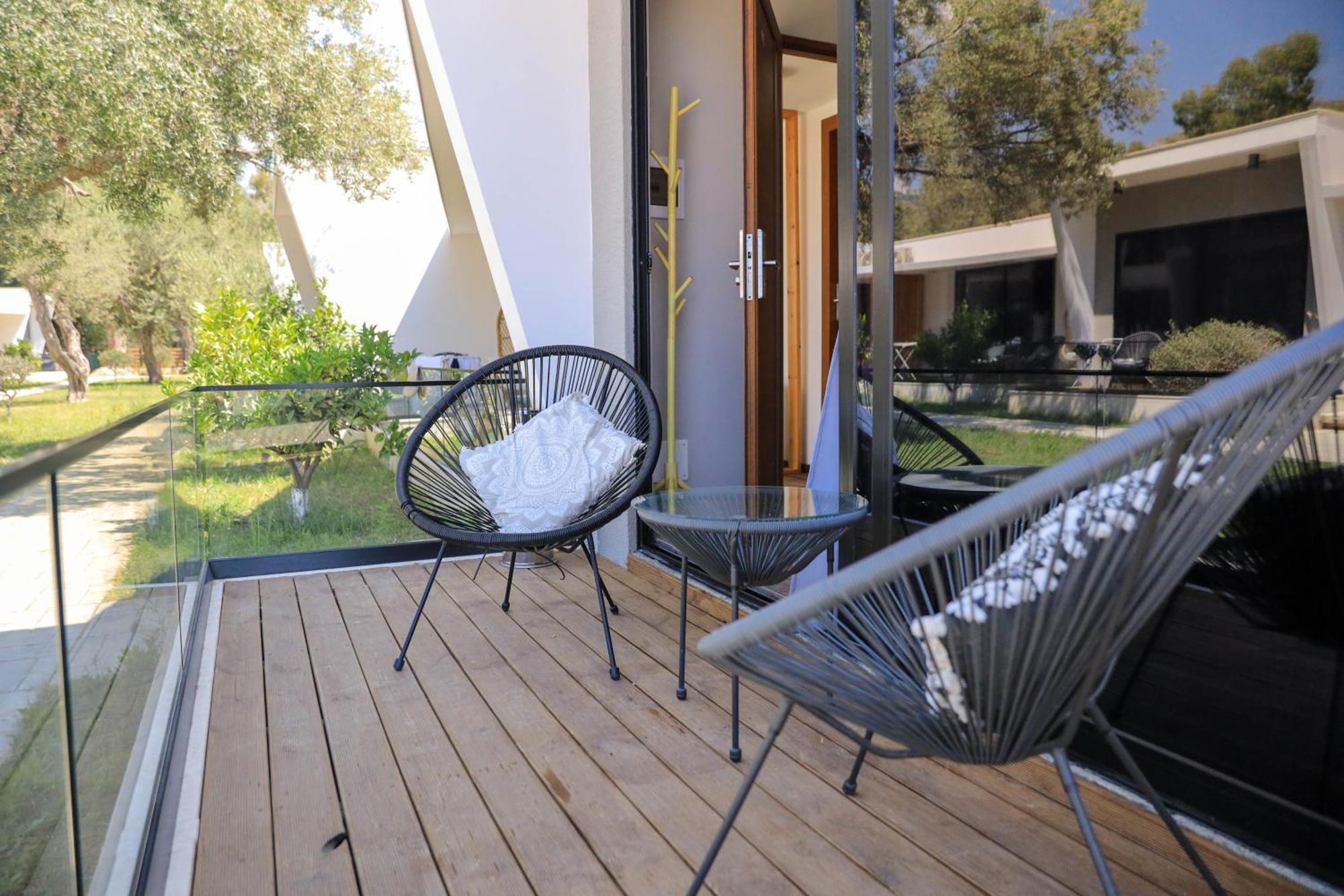 Luna Mare Seaside Suites Borsh Exterior foto