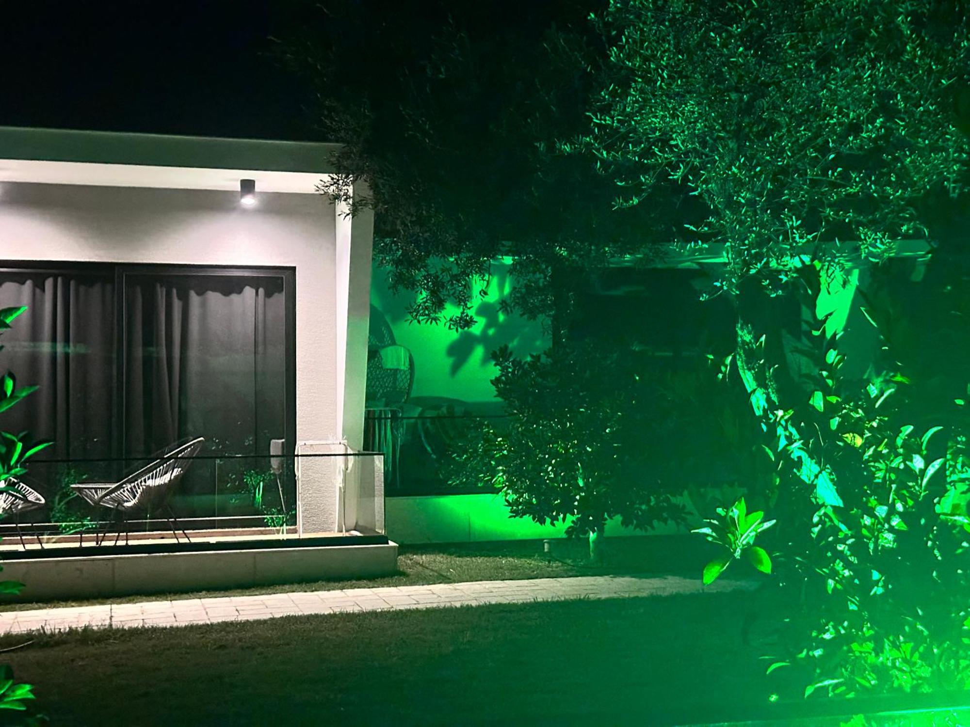 Luna Mare Seaside Suites Borsh Exterior foto