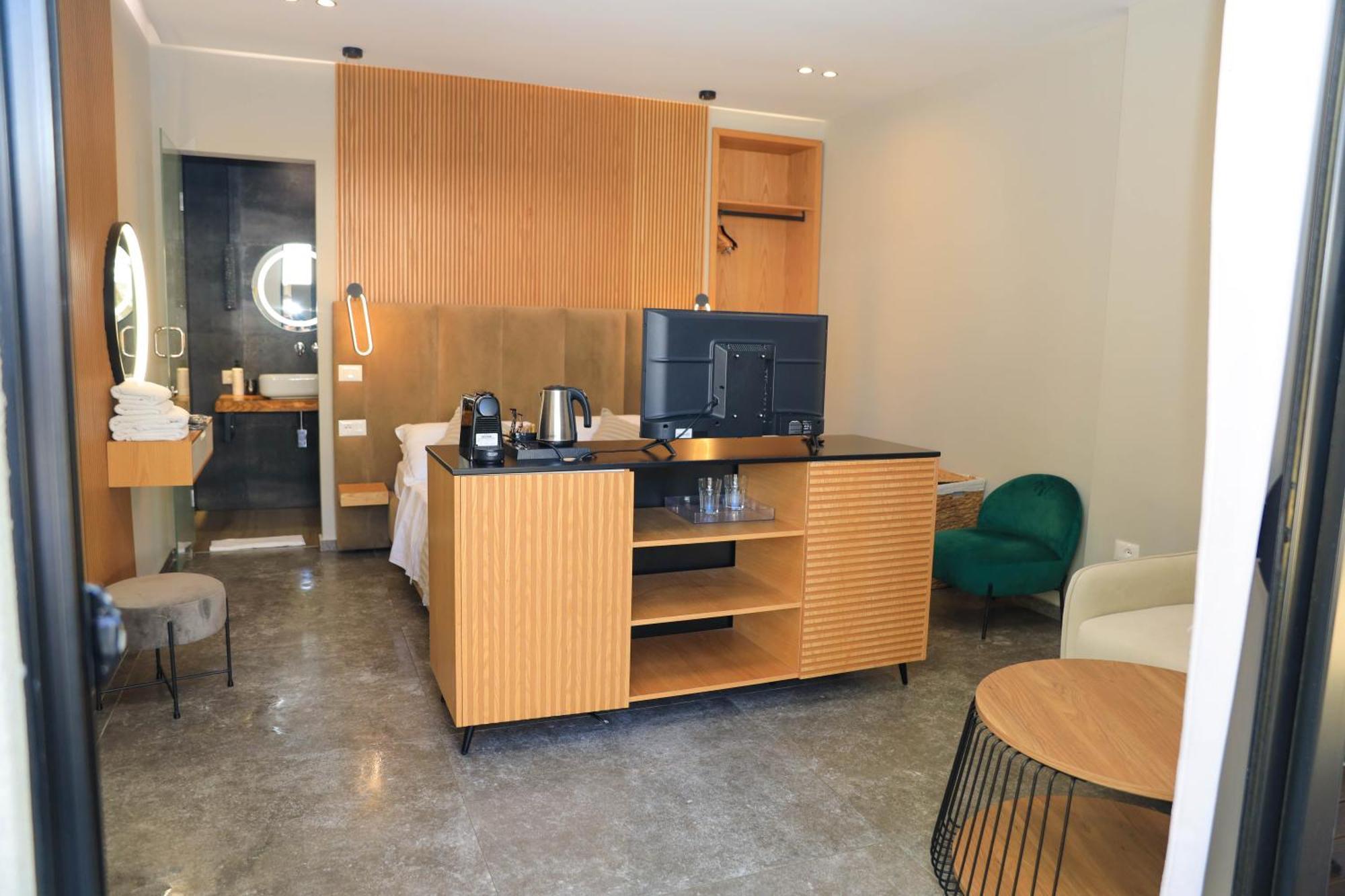 Luna Mare Seaside Suites Borsh Exterior foto